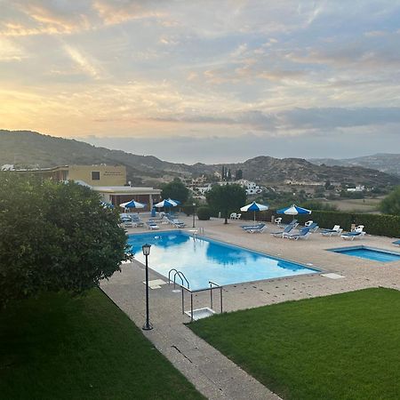 Klimataria B2 Apartment Pissouri Ngoại thất bức ảnh