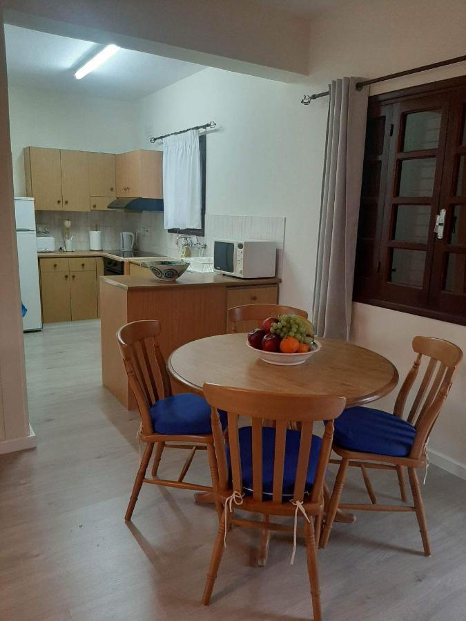 Klimataria B2 Apartment Pissouri Ngoại thất bức ảnh