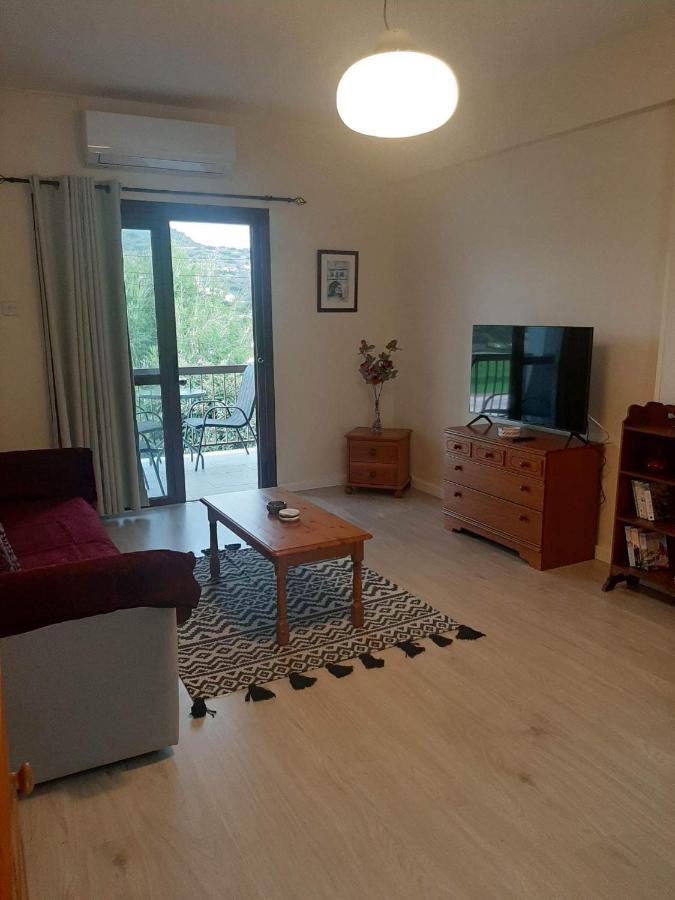 Klimataria B2 Apartment Pissouri Ngoại thất bức ảnh